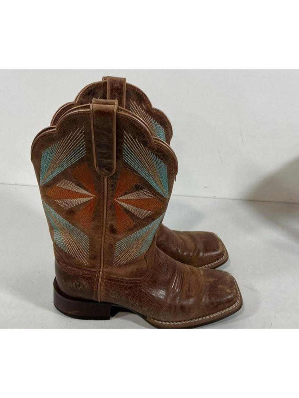 Ariat Women's 7B Oak Grove Western Boot Maple Glaze